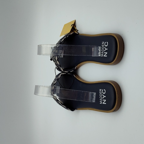 New Madden NYC by Steve Madden Sandal - Picture 4 of 9